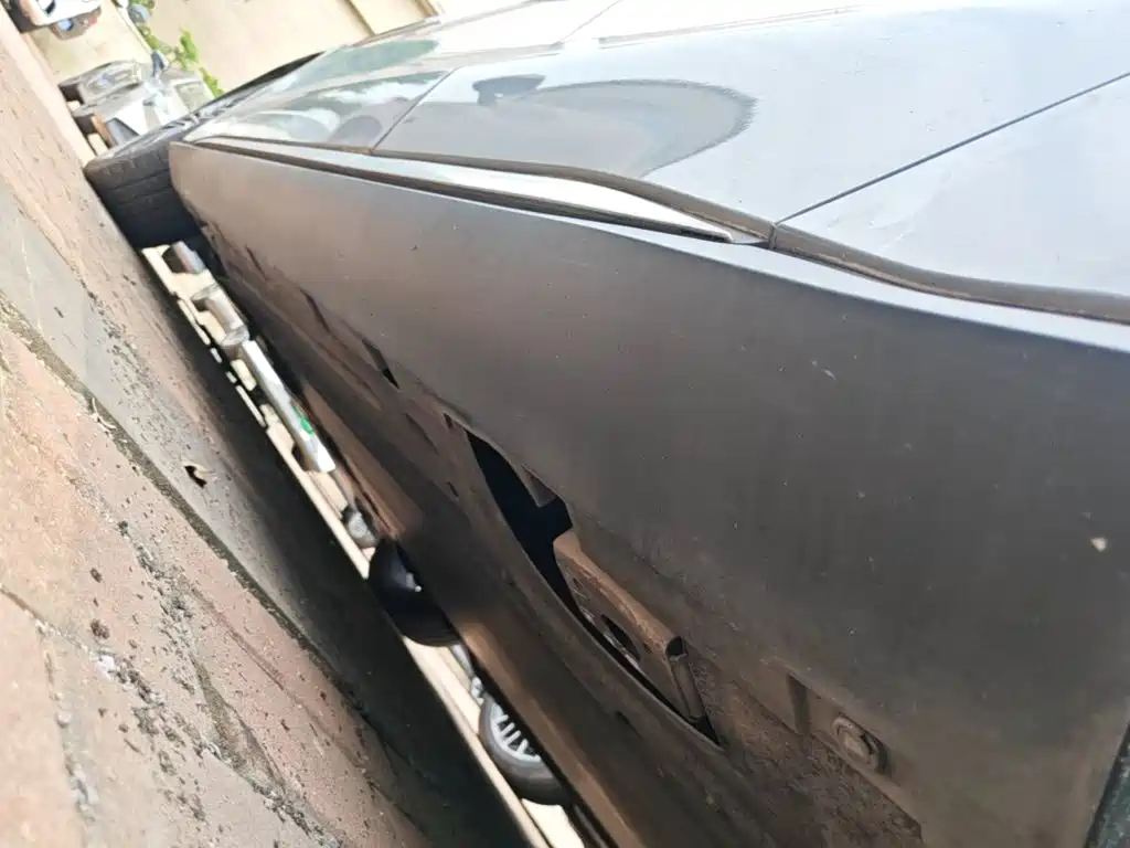 BYD Han — фото 22