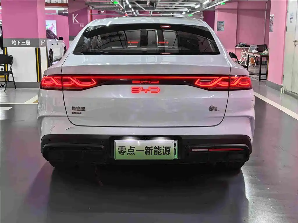 BYD Qin L — фото 6