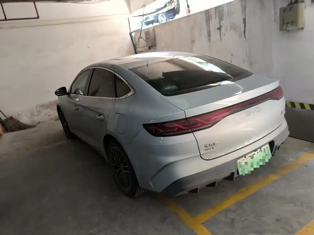 BYD Qin L — фото 4