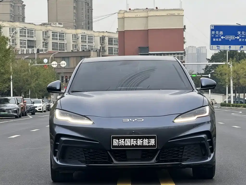 BYD Seal 06GT — фото 2