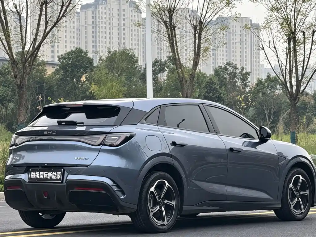 BYD Seal 06GT — фото 3