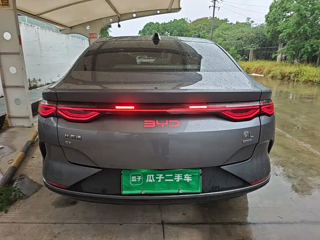 BYD Qin L — фото 6