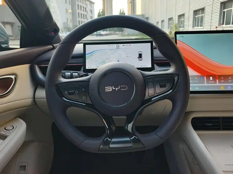 BYD Seal 06GT — фото 15