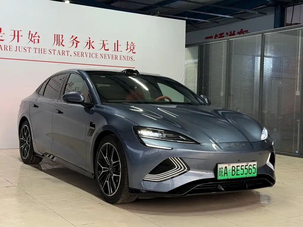 BYD Seal — фото 3