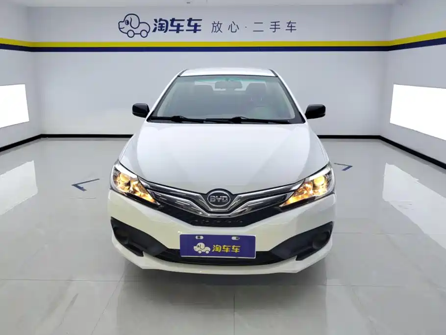 BYD F3 — фото 2