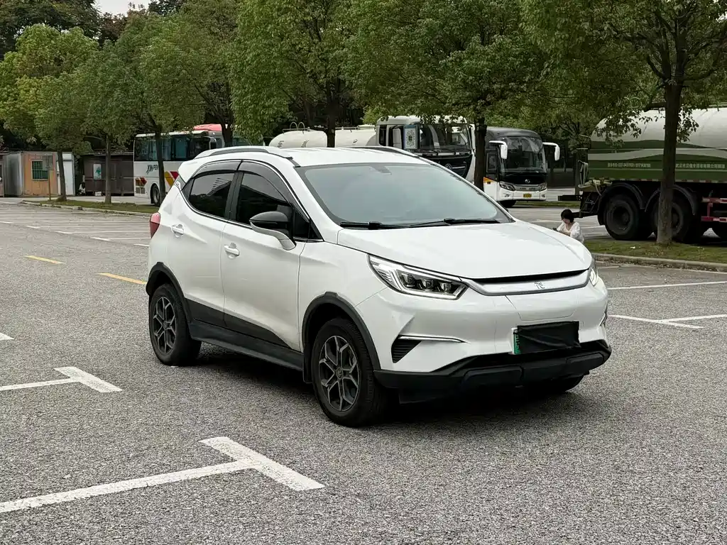 BYD Yuan Pro — фото 2