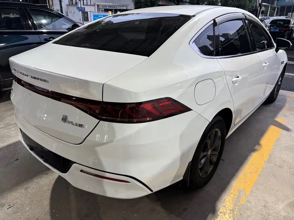 BYD Qin PLUS — фото 9