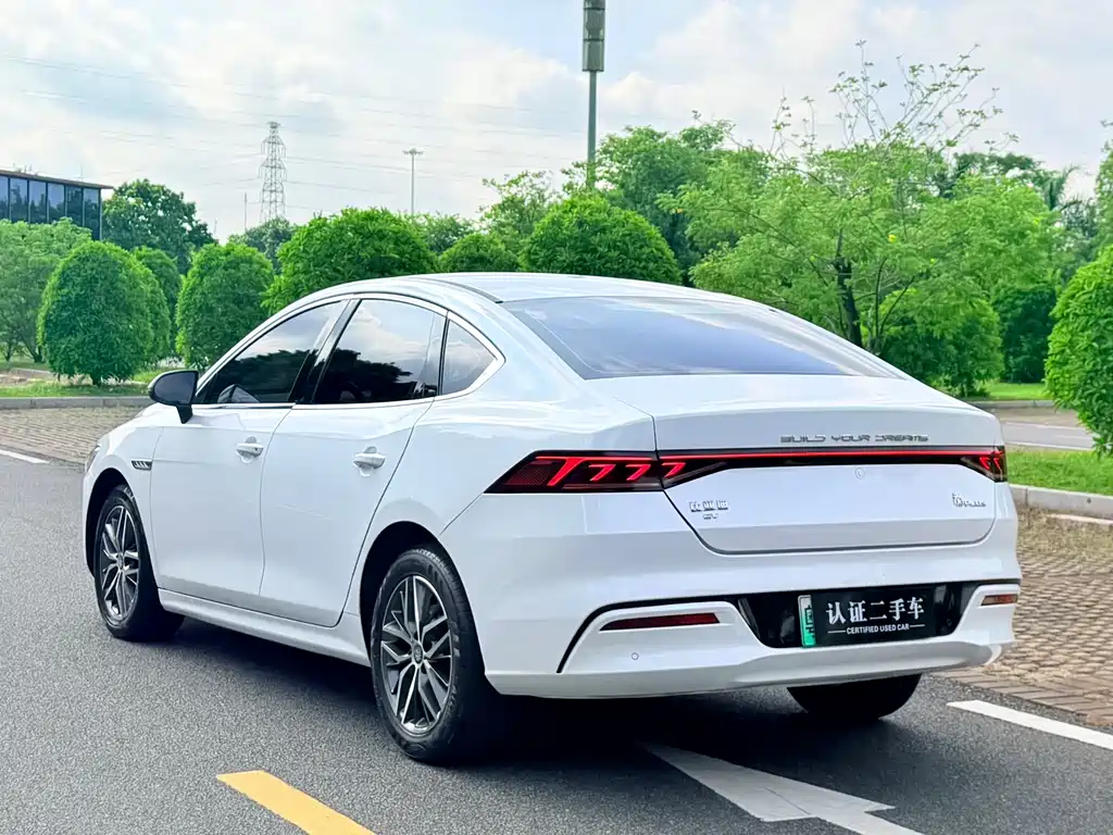 BYD Qin PLUS — фото 7