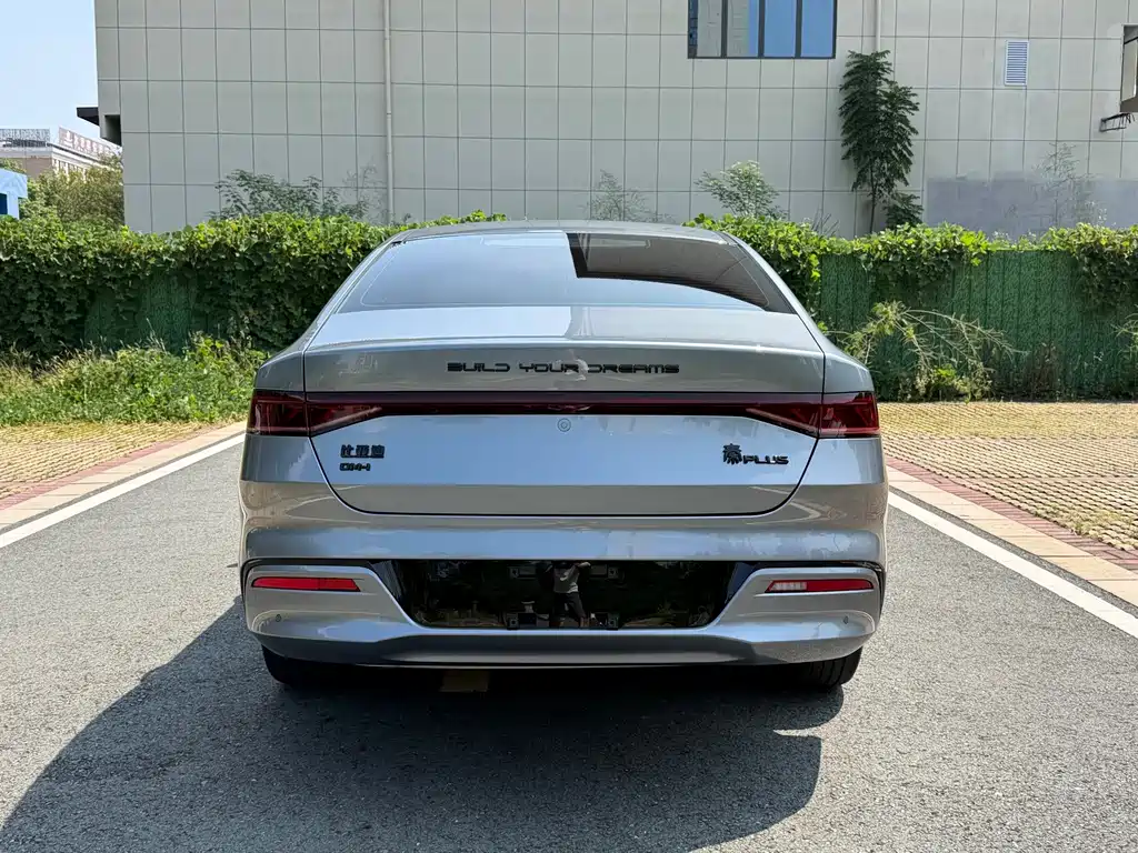 BYD Qin PLUS — фото 8