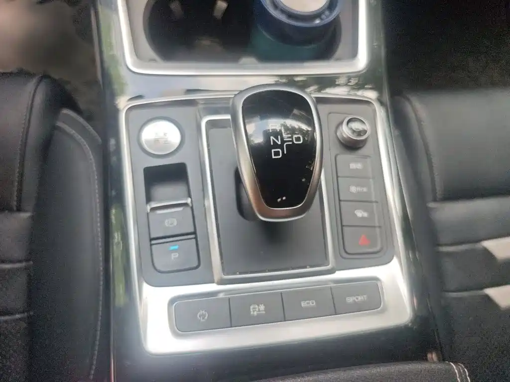BYD Qin Pro NEV — фото 7
