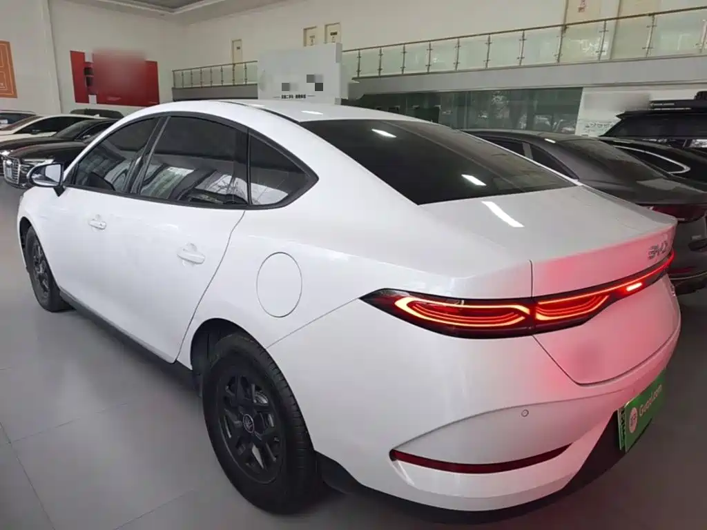BYD Qin PLUS — фото 5