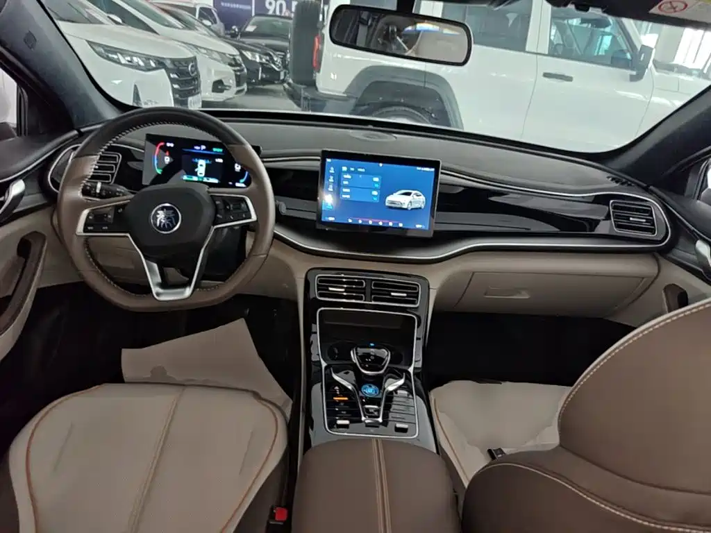 BYD Qin PLUS — фото 10