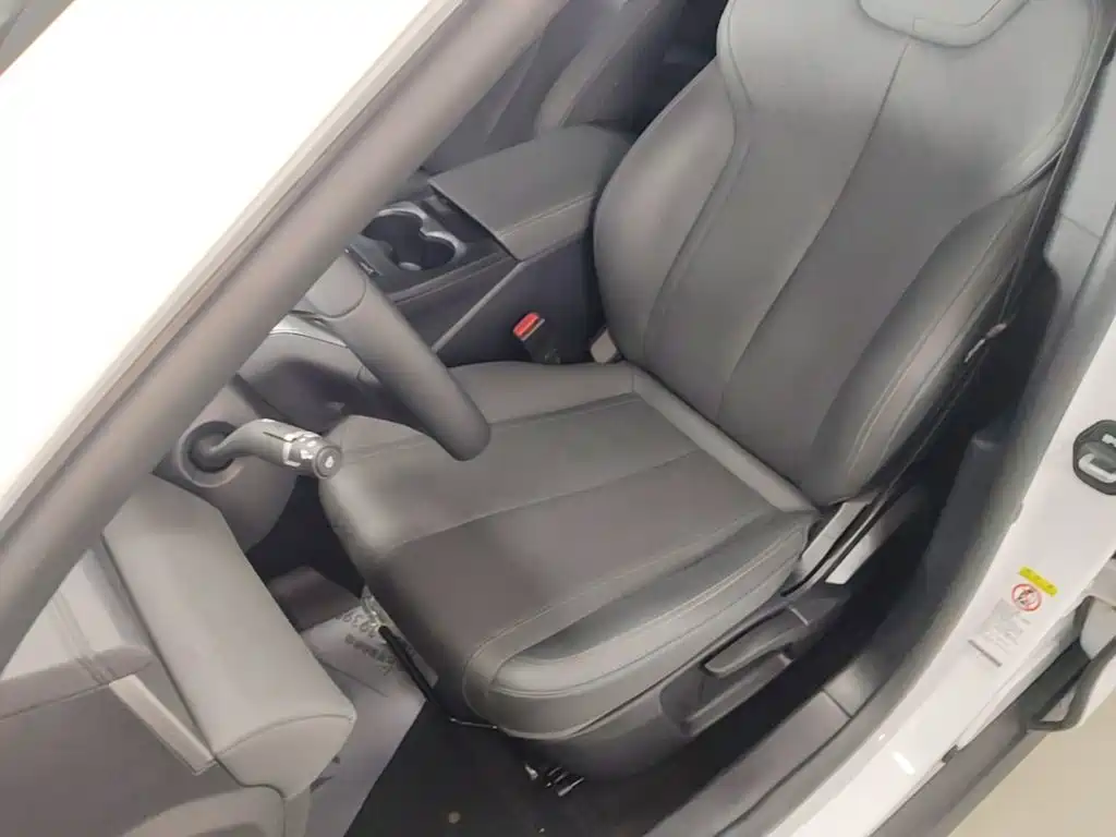 BYD Qin PLUS — фото 15