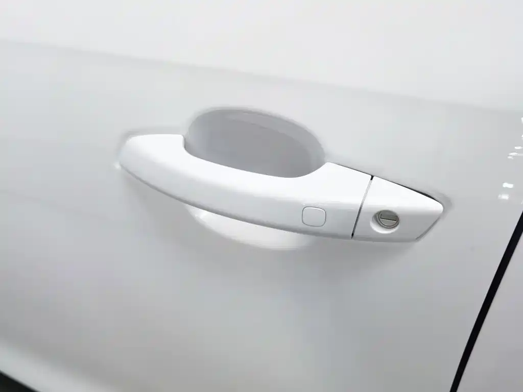 BYD Seal 05 DM-i — фото 18