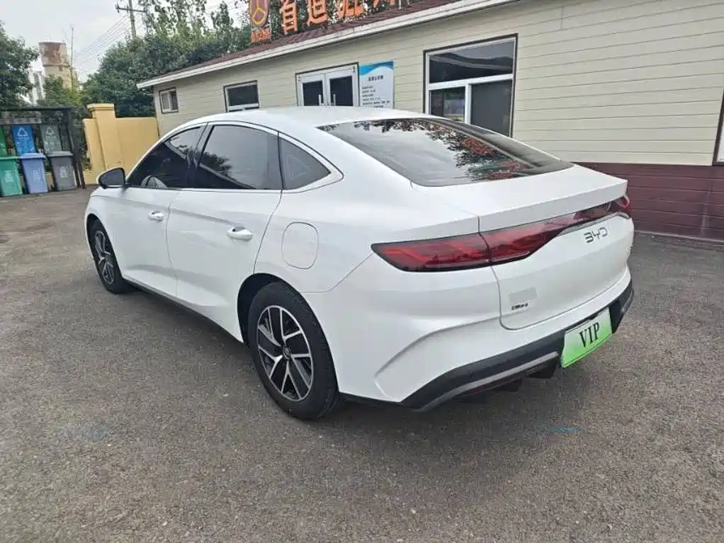 BYD Qin L — фото 7