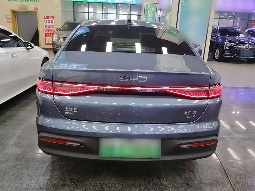BYD Seal 05 DM-i — фото 6