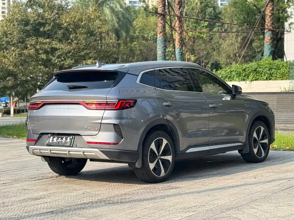 BYD PLUS New Energy — фото 6