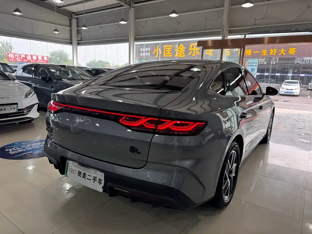 BYD Qin L — фото 4