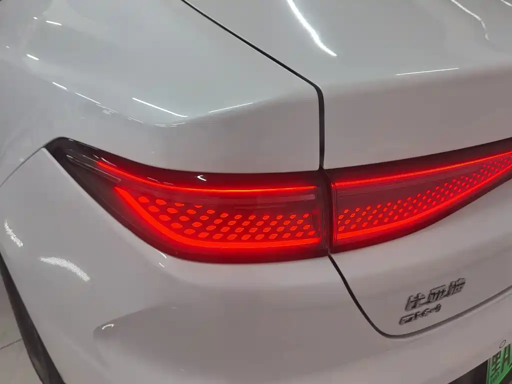 BYD Seal 05 DM-i — фото 19