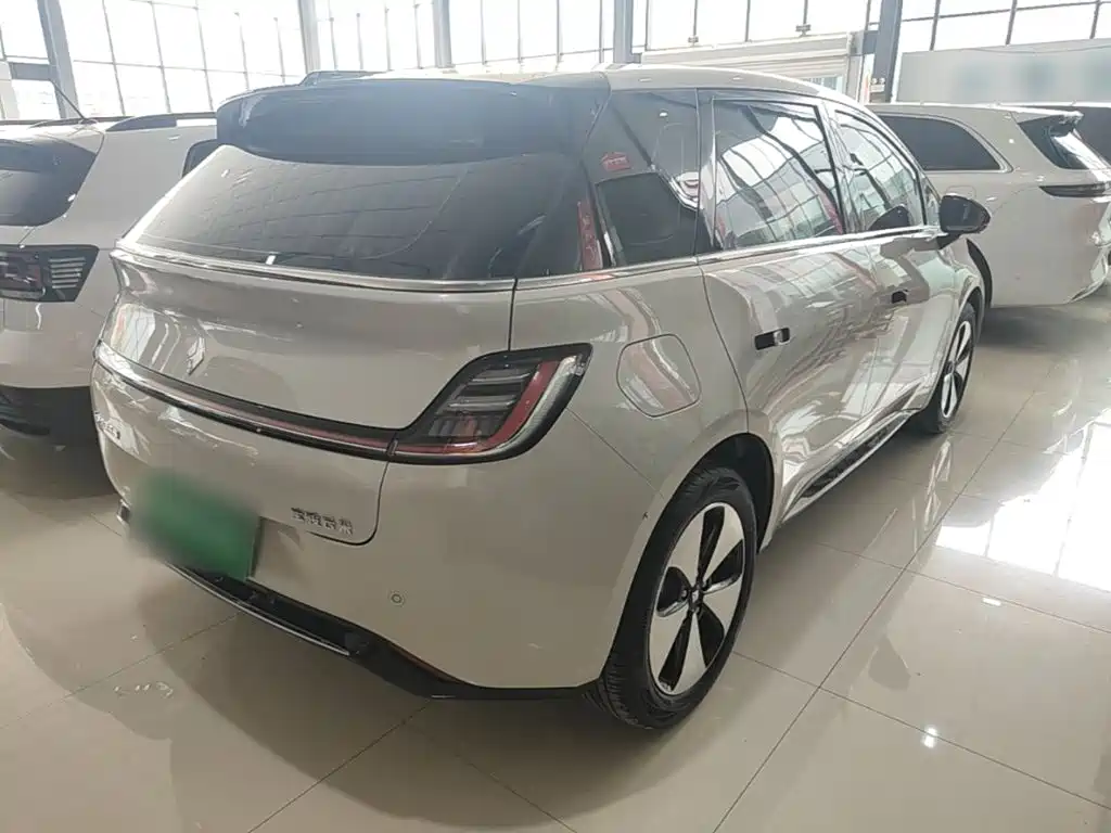 Baojun Yunduo — фото 7