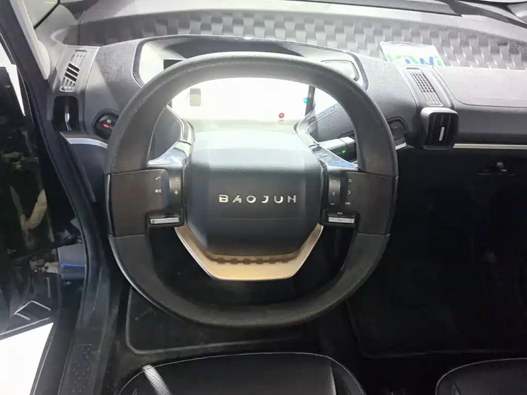 Baojun KiWi EV — фото 11