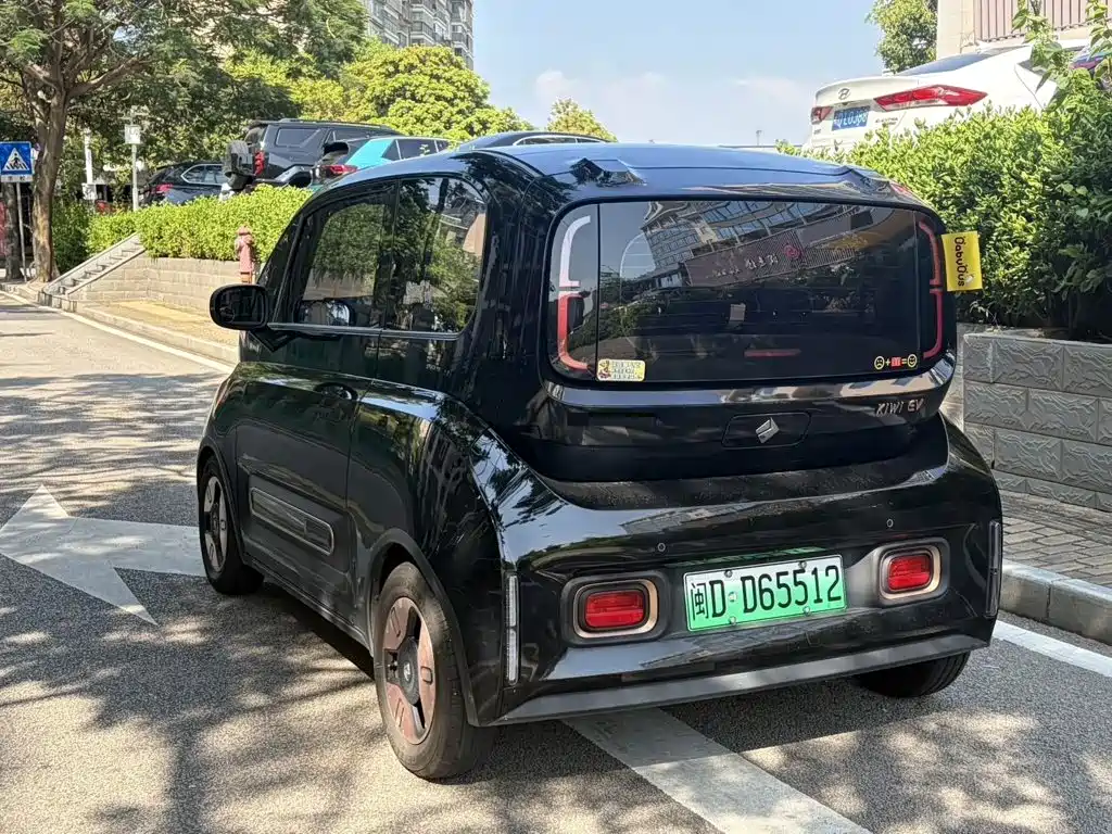 Baojun KiWi EV — фото 9