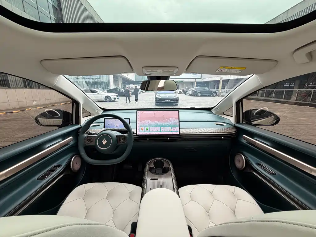 Baojun Yunduo — фото 11