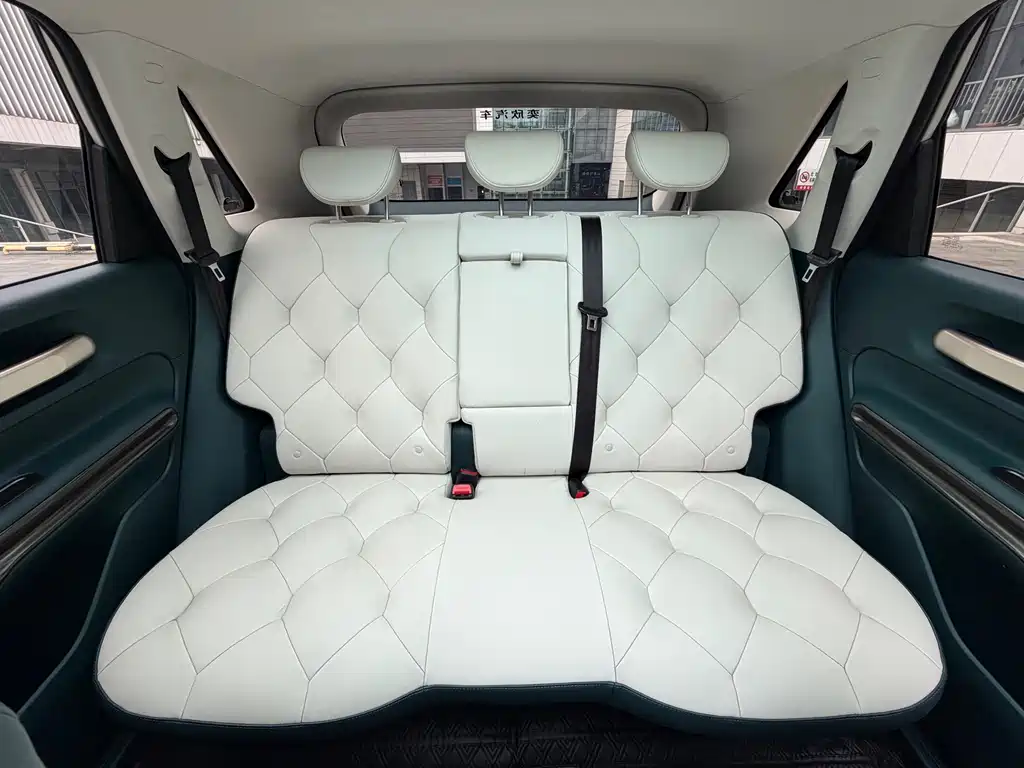 Baojun Yunduo — фото 13