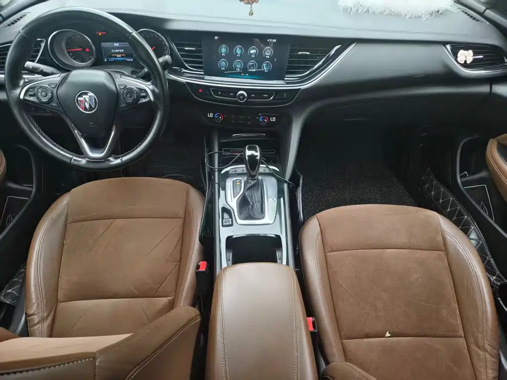 Buick Regal — фото 6