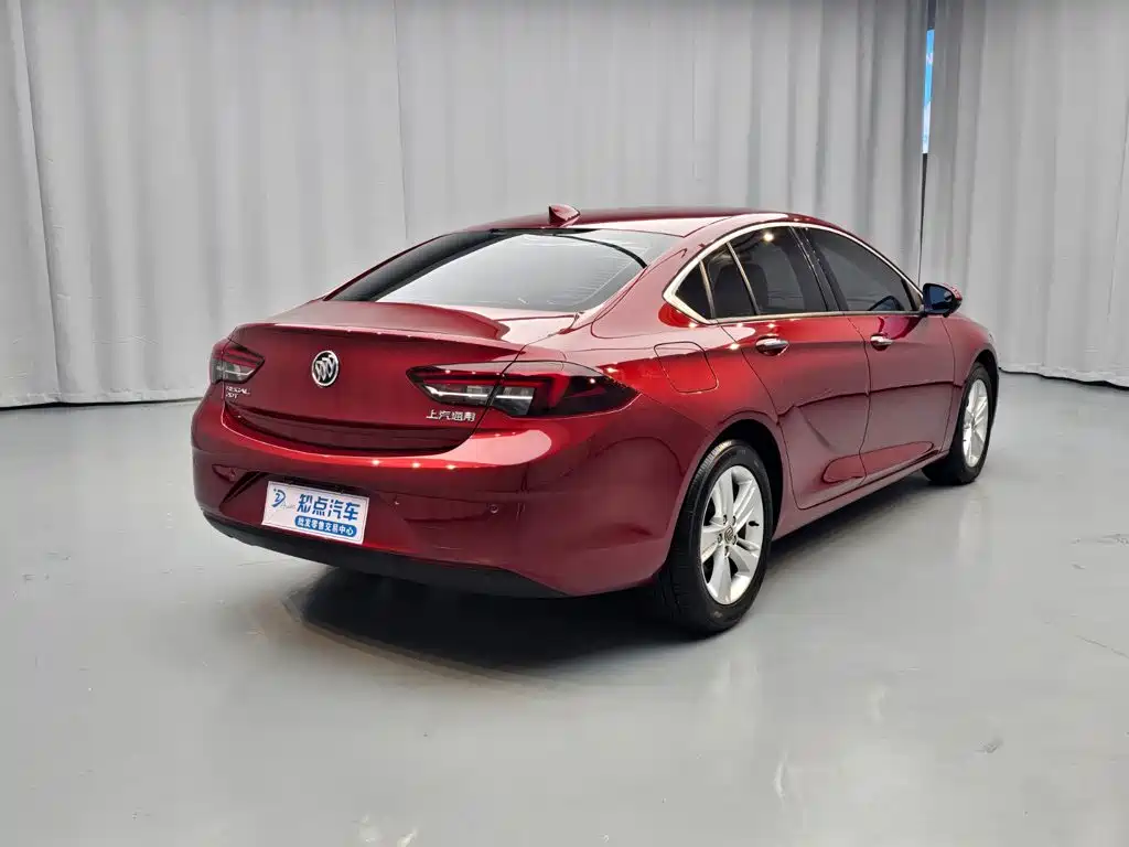 Buick Regal — фото 7