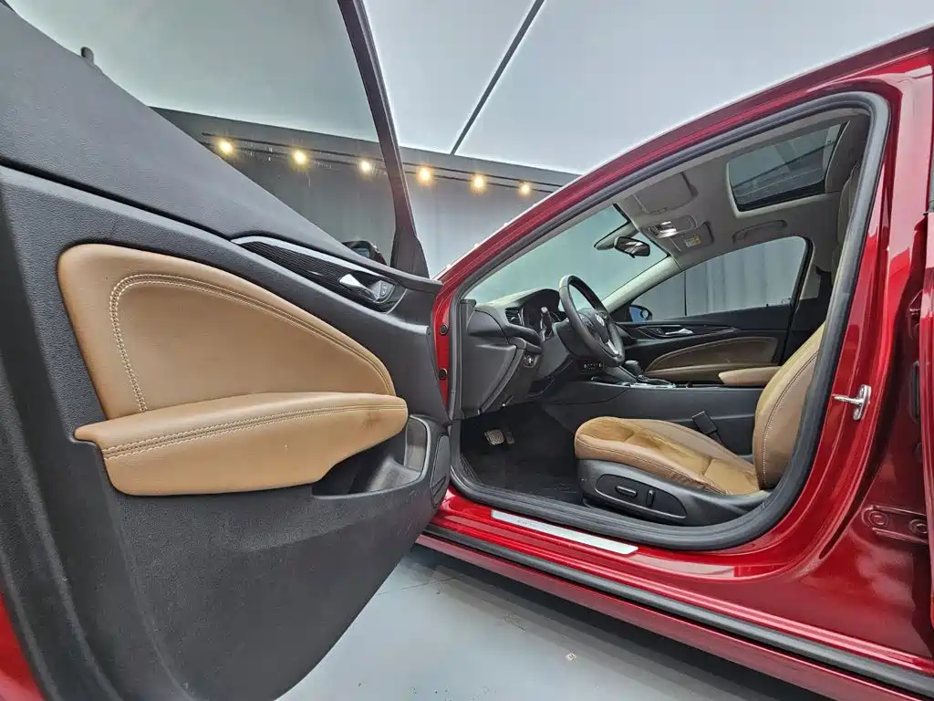 Buick Regal — фото 9