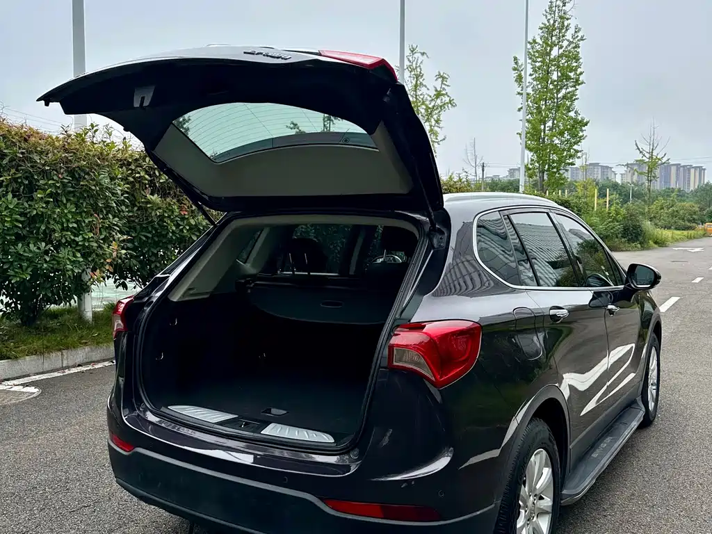 Buick Envision Plus — фото 7