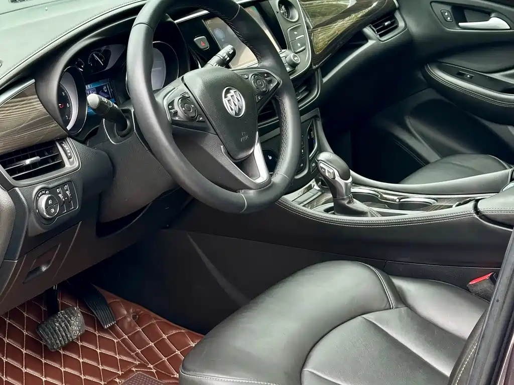 Buick Envision Plus — фото 10