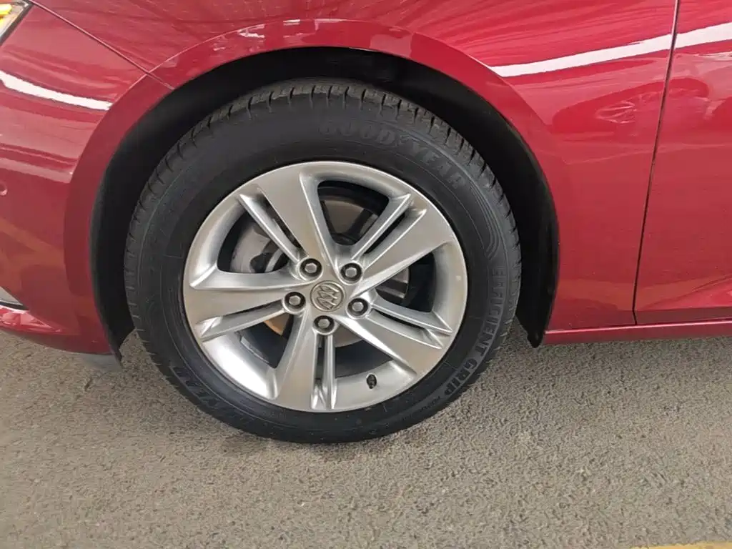 Buick Regal — фото 23