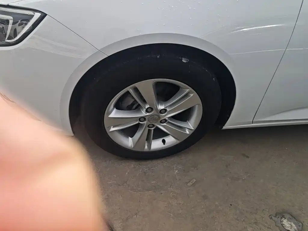 Buick Regal — фото 23