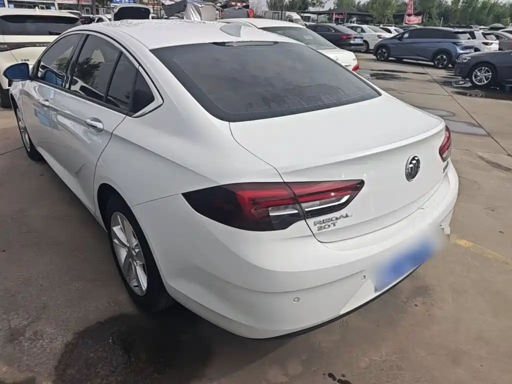 Buick Regal — фото 5
