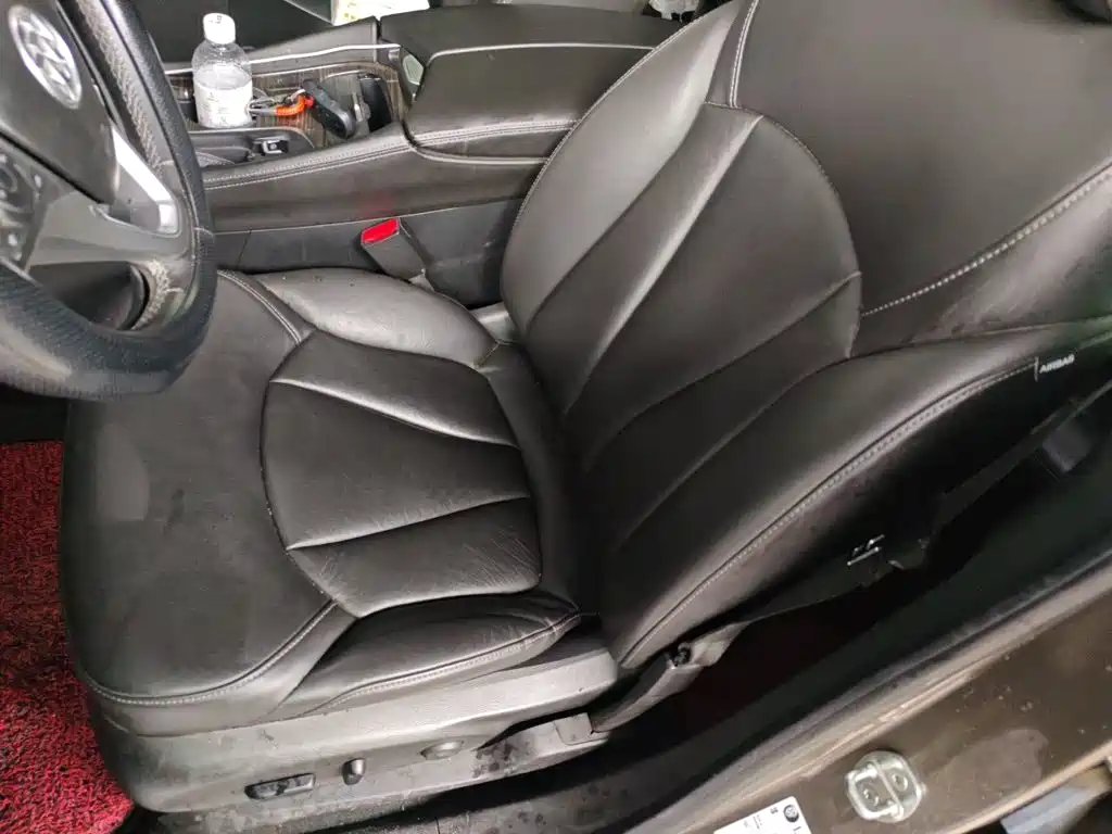Buick Envision Plus — фото 11