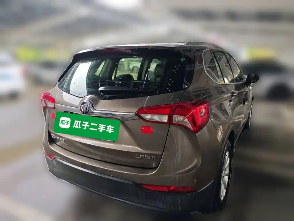 Buick Envision Plus — фото 4