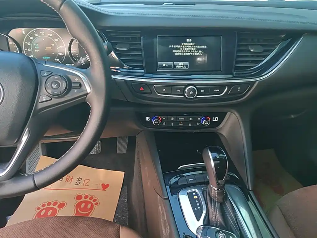 Buick Regal — фото 13