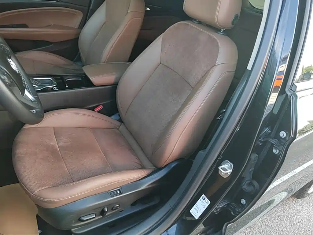 Buick Regal — фото 15