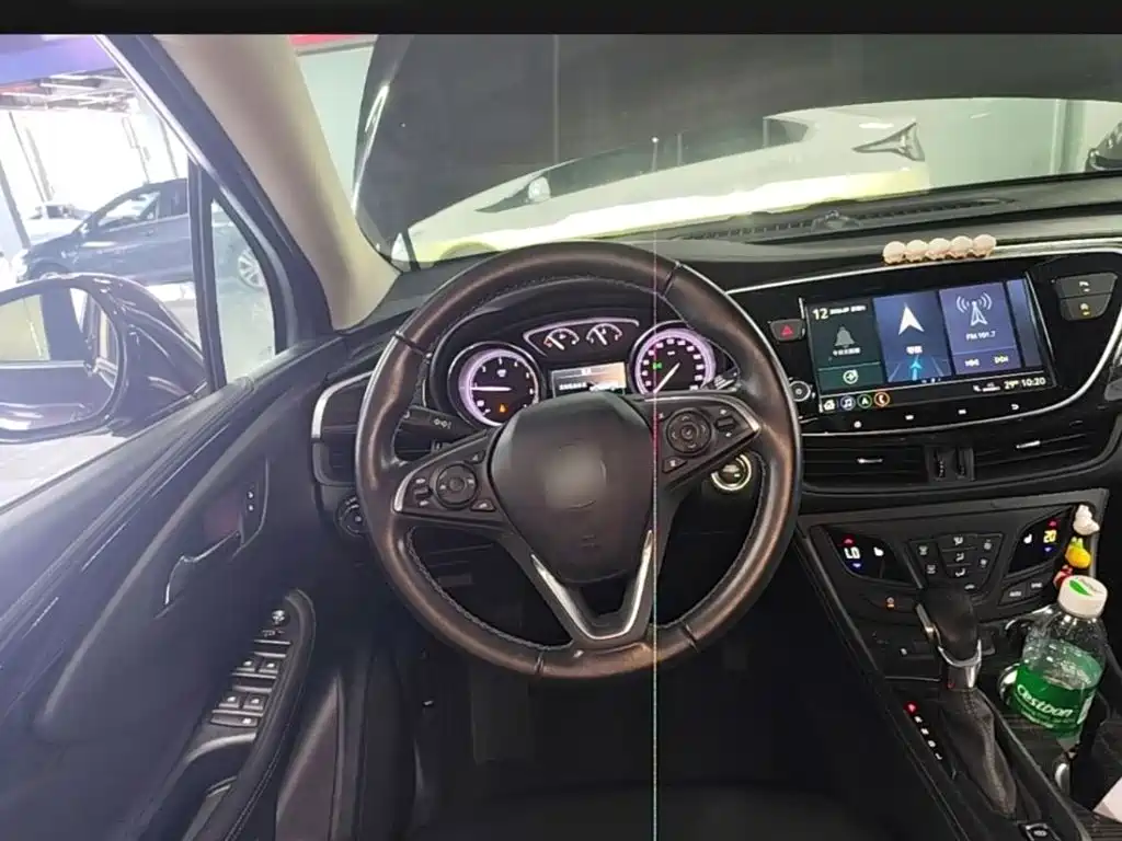 Buick Envision Plus — фото 13