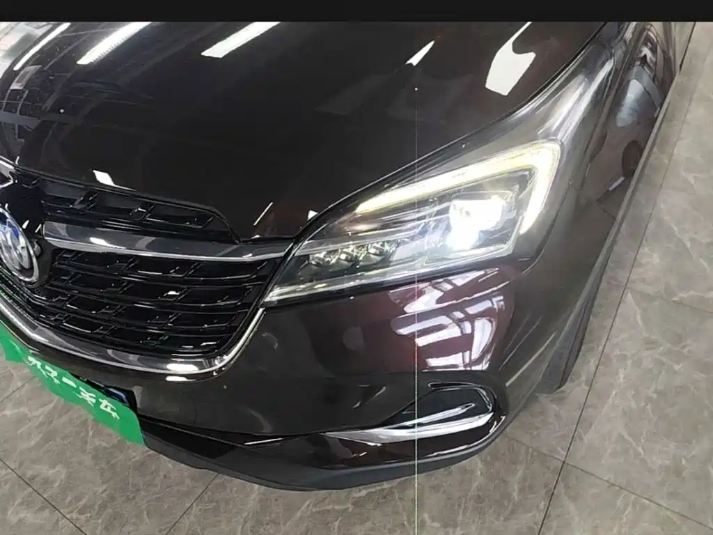 Buick Envision Plus — фото 25