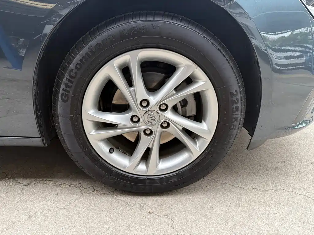 Buick Regal — фото 8