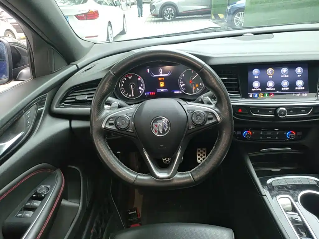 Buick Regal — фото 11