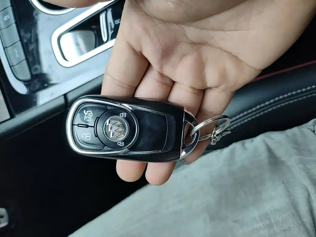 Buick Regal — фото 9