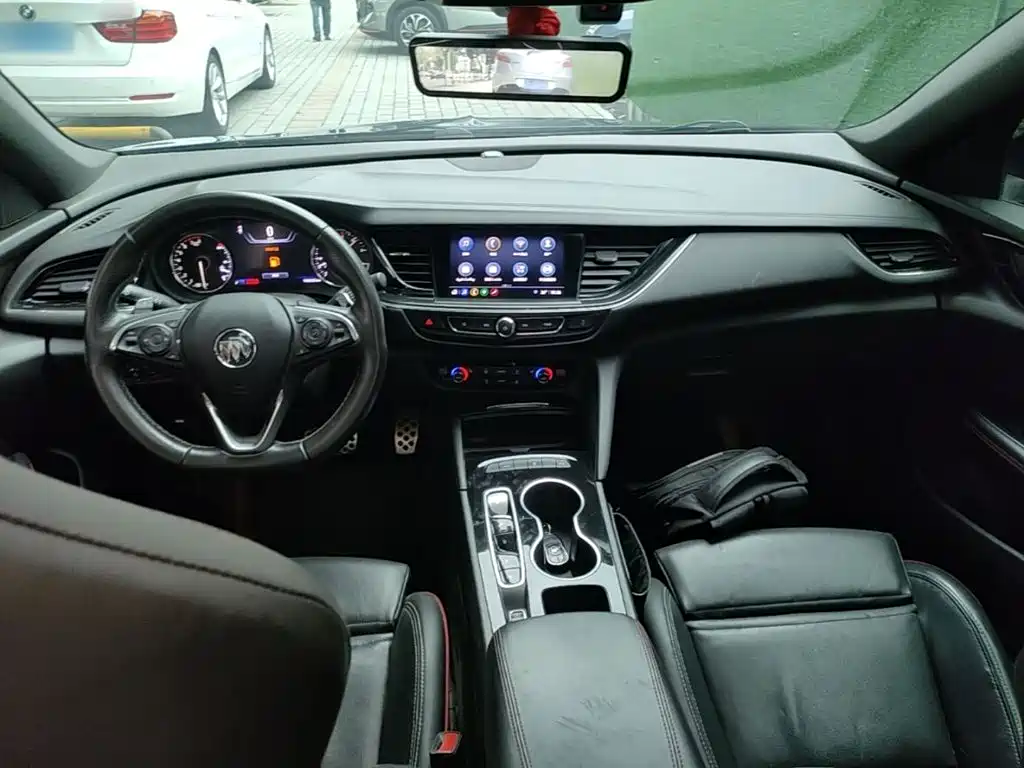 Buick Regal — фото 10