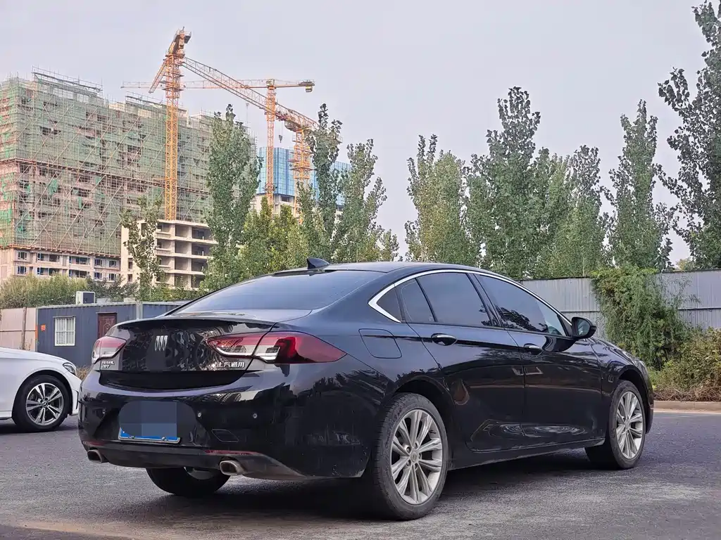 Buick Regal — фото 6