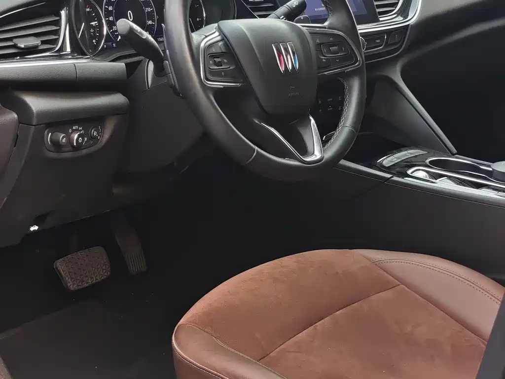 Buick Regal — фото 7