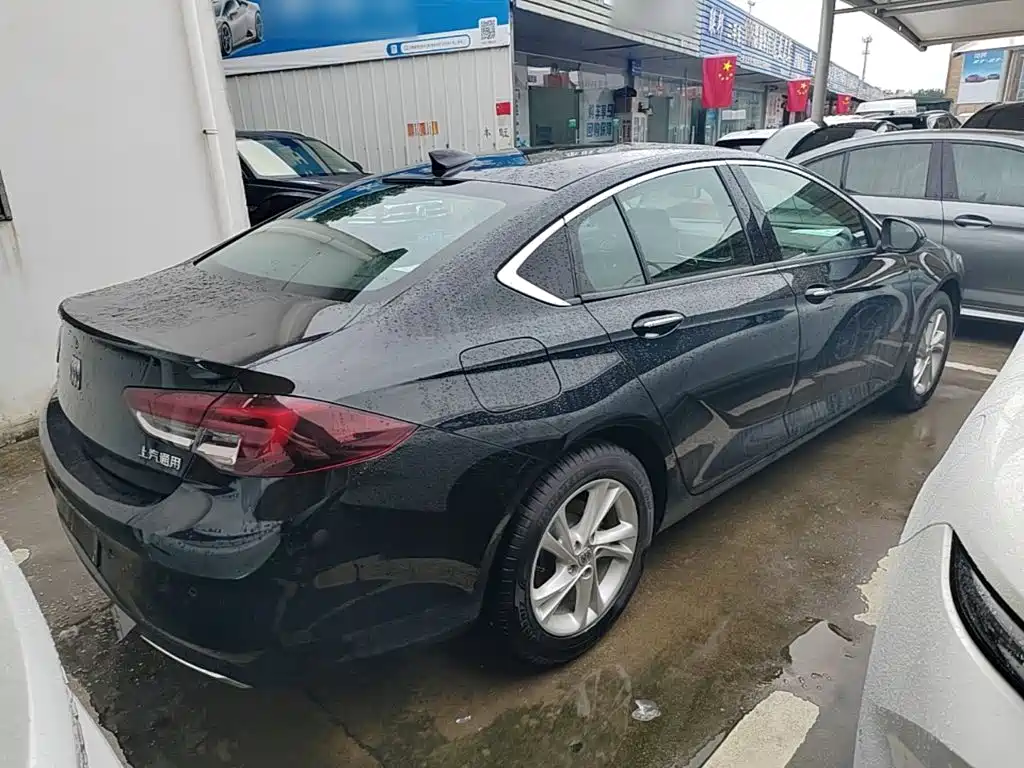 Buick Regal — фото 7