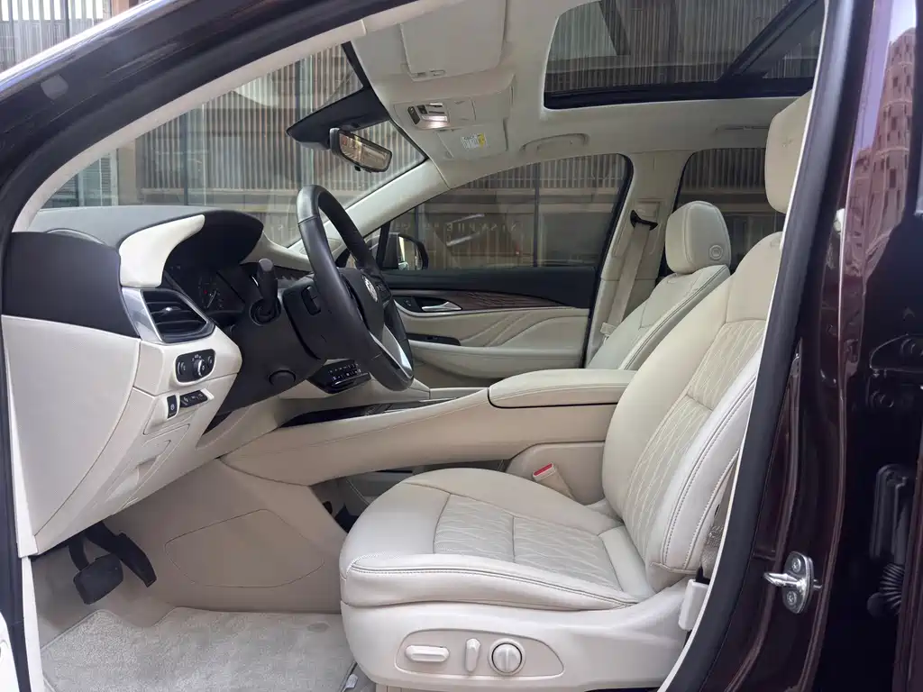 Buick Enclave — фото 13